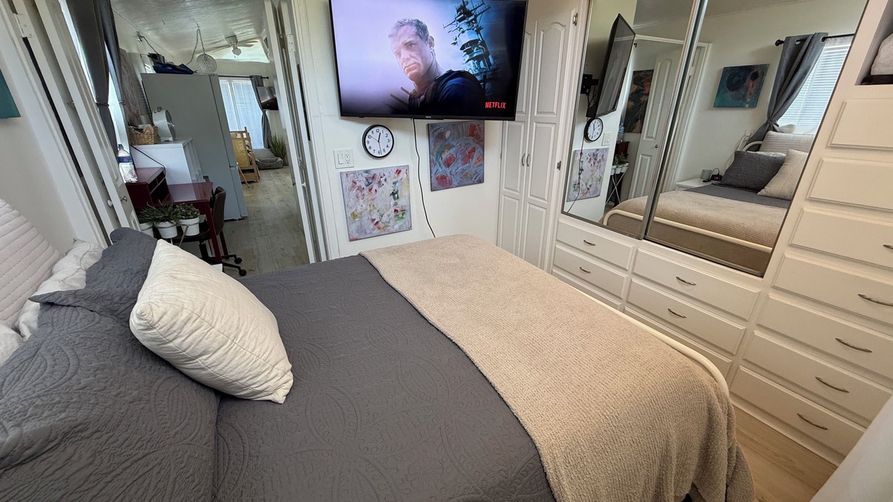 Photo of Bedroom in Thousand Oaks