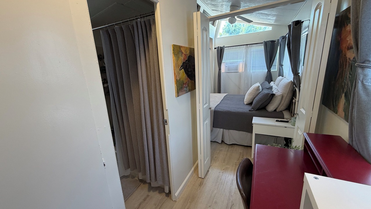 Photo of Bedroom in Thousand Oaks