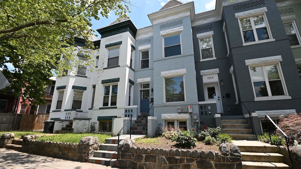 Photo of Outdoor in Near Northeast