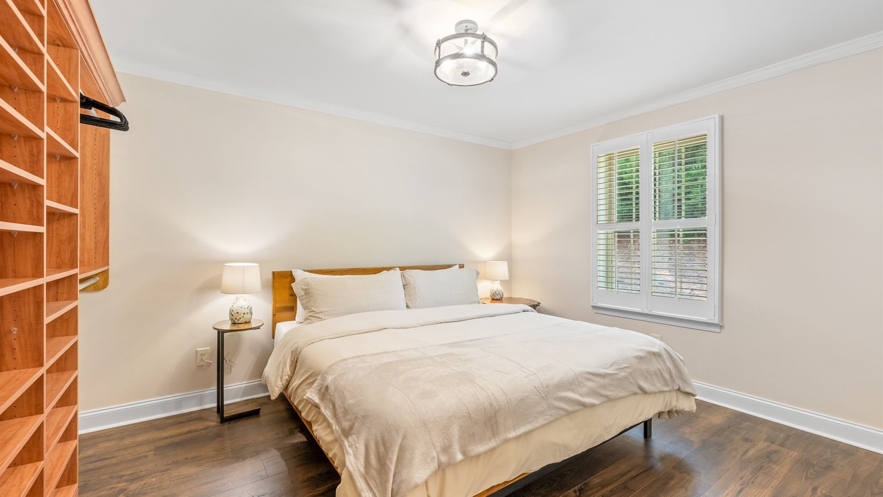 Photo of Bedroom in Lake Norman of Catawba