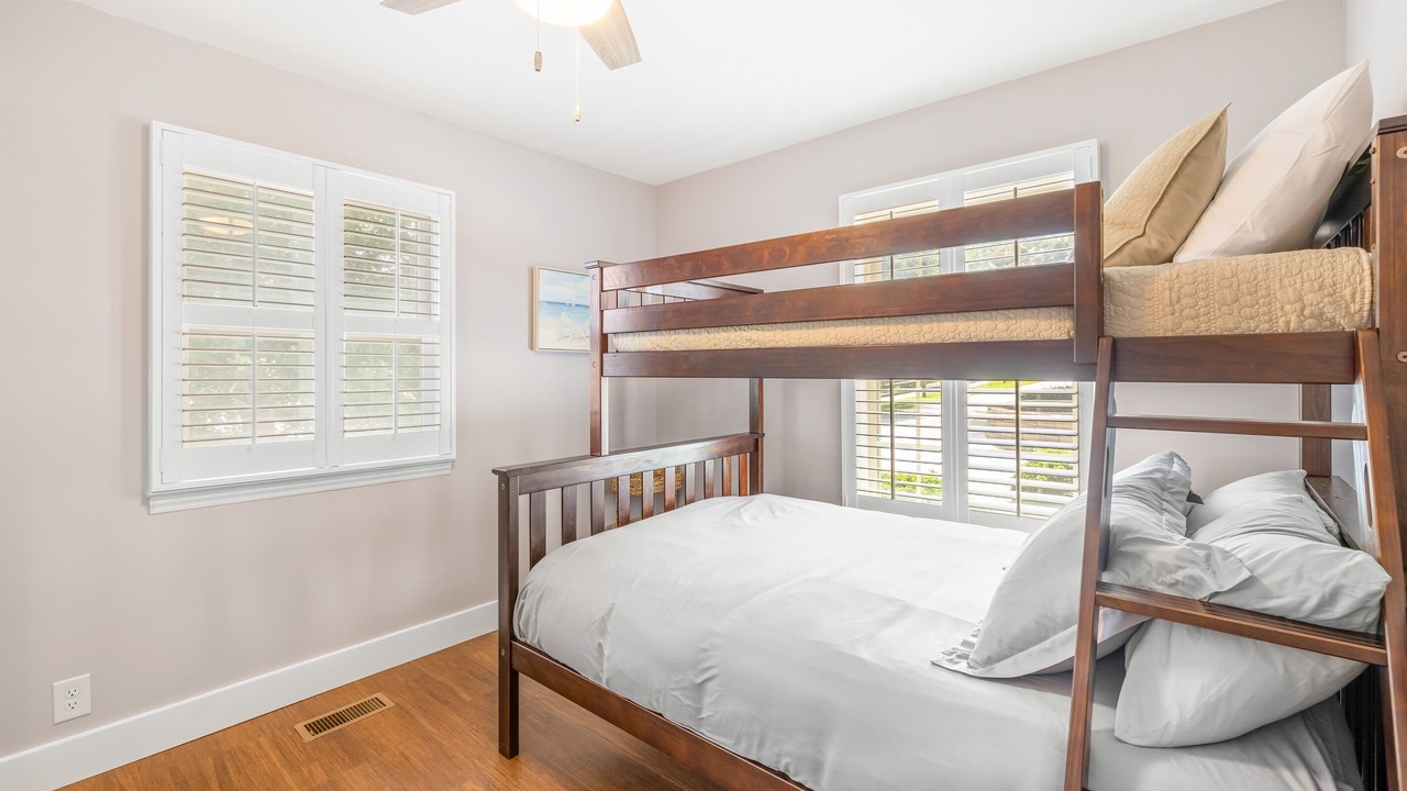Photo of Bedroom in Lake Norman of Catawba