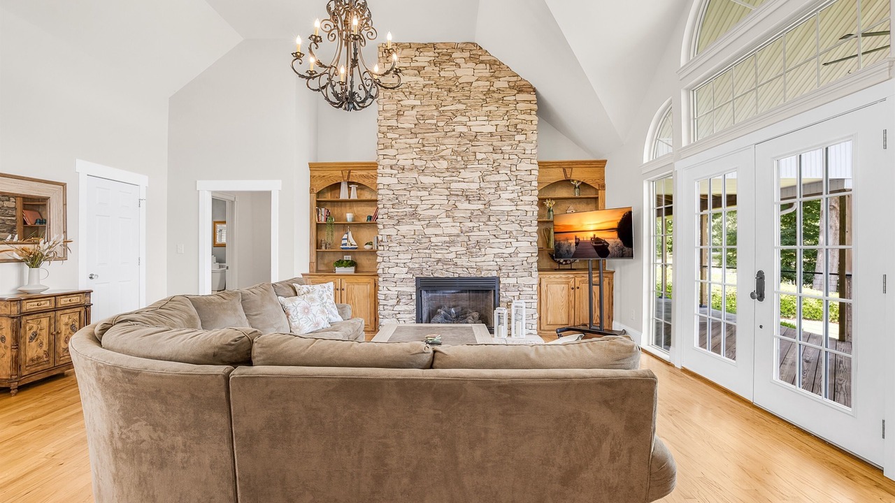 Photo of Livingroom in Lake Norman of Catawba