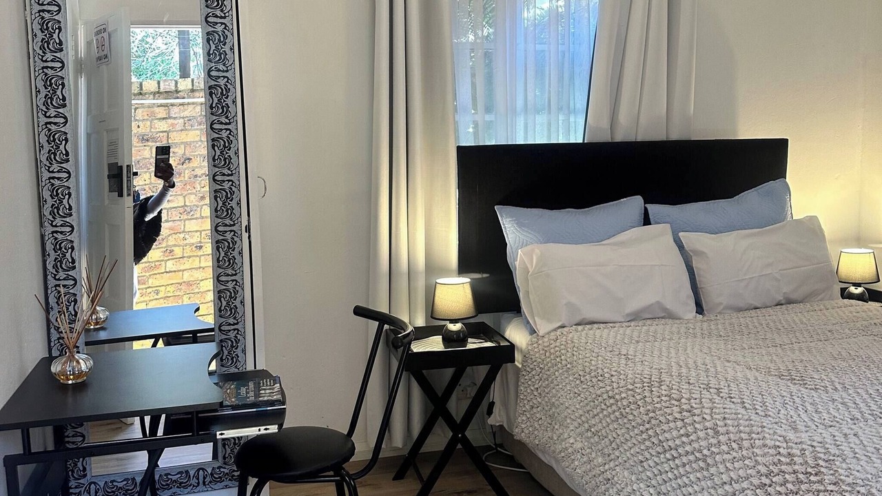 Photo of Bedroom in Greater Johannesburg Metropolitan Area