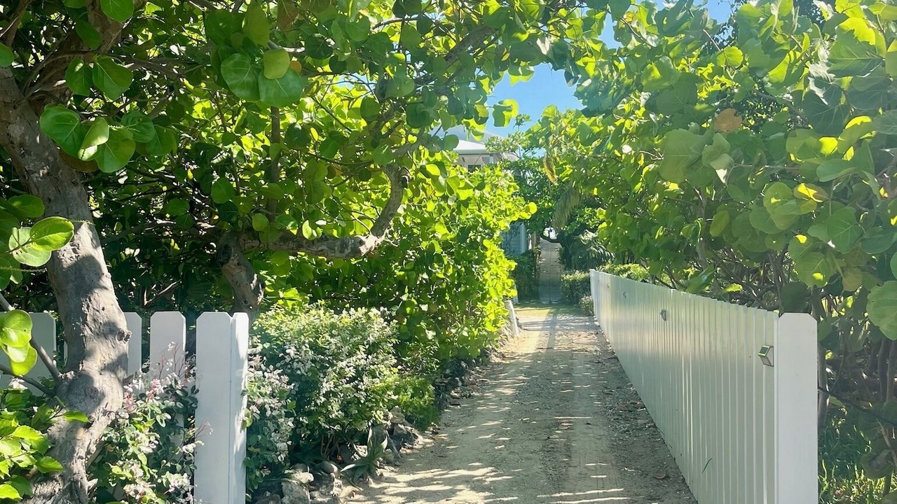 Photo of Outdoor in Man O War Cay