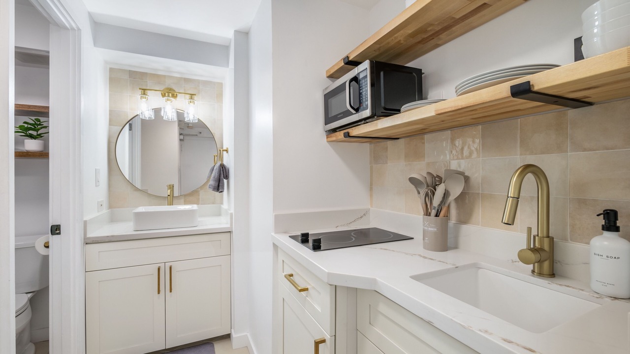 Photo of Bathroom in Waikiki