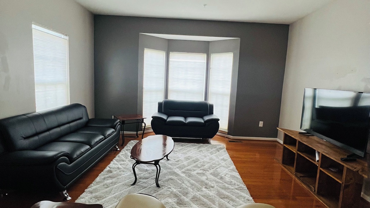 Photo of Livingroom in Odenton