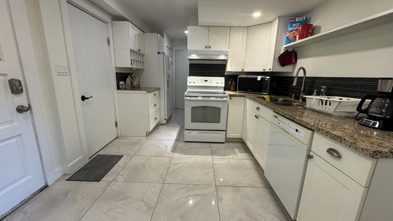 Photo of Kitchen in Canyon Heights