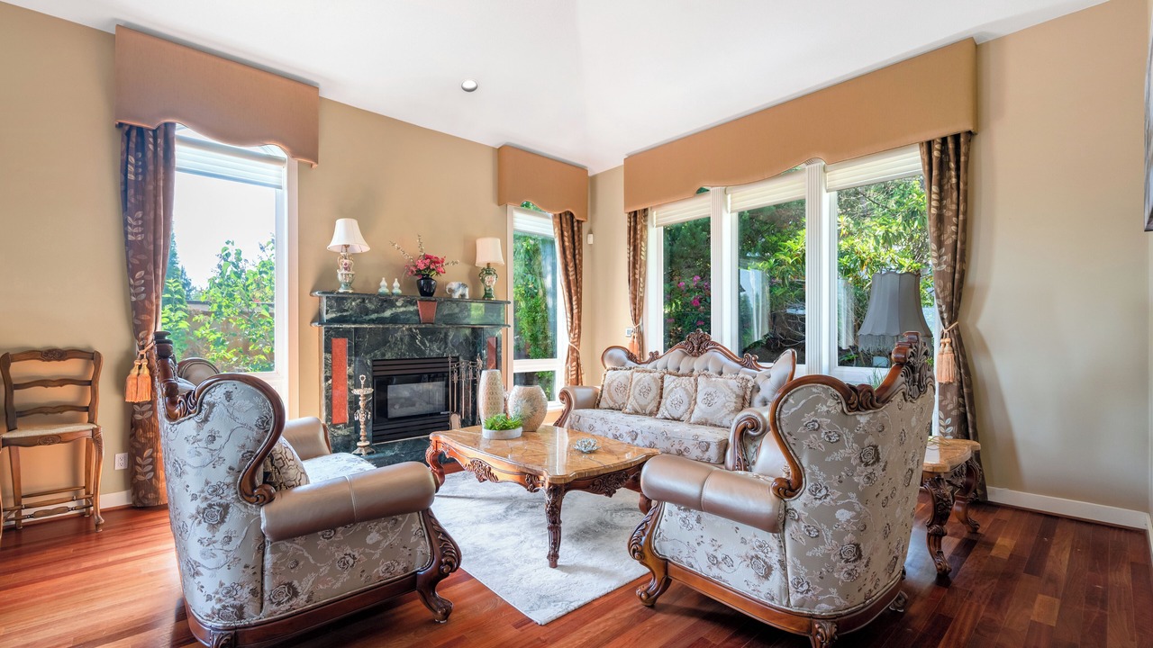 Photo of Livingroom in West Vancouver