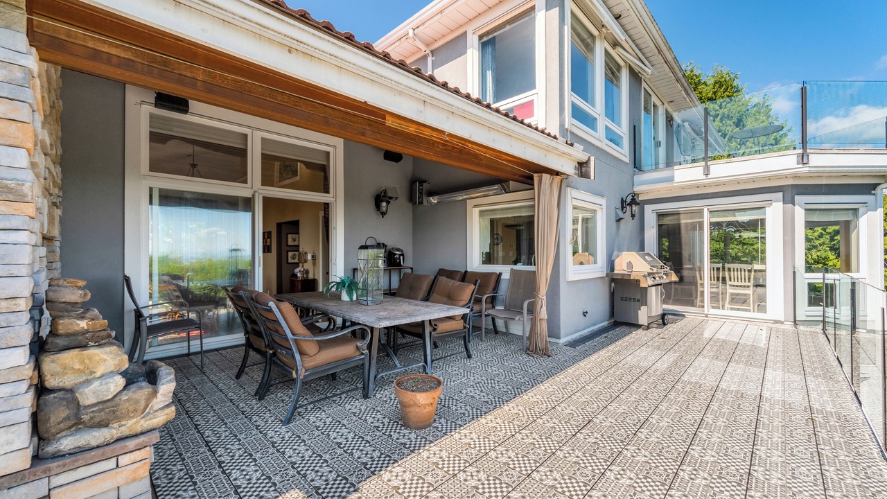 Photo of Outdoor in West Vancouver