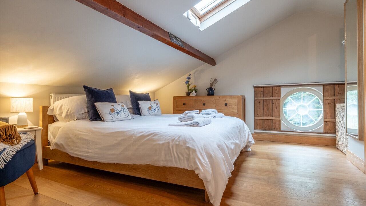 Photo of Bedroom in Shottery