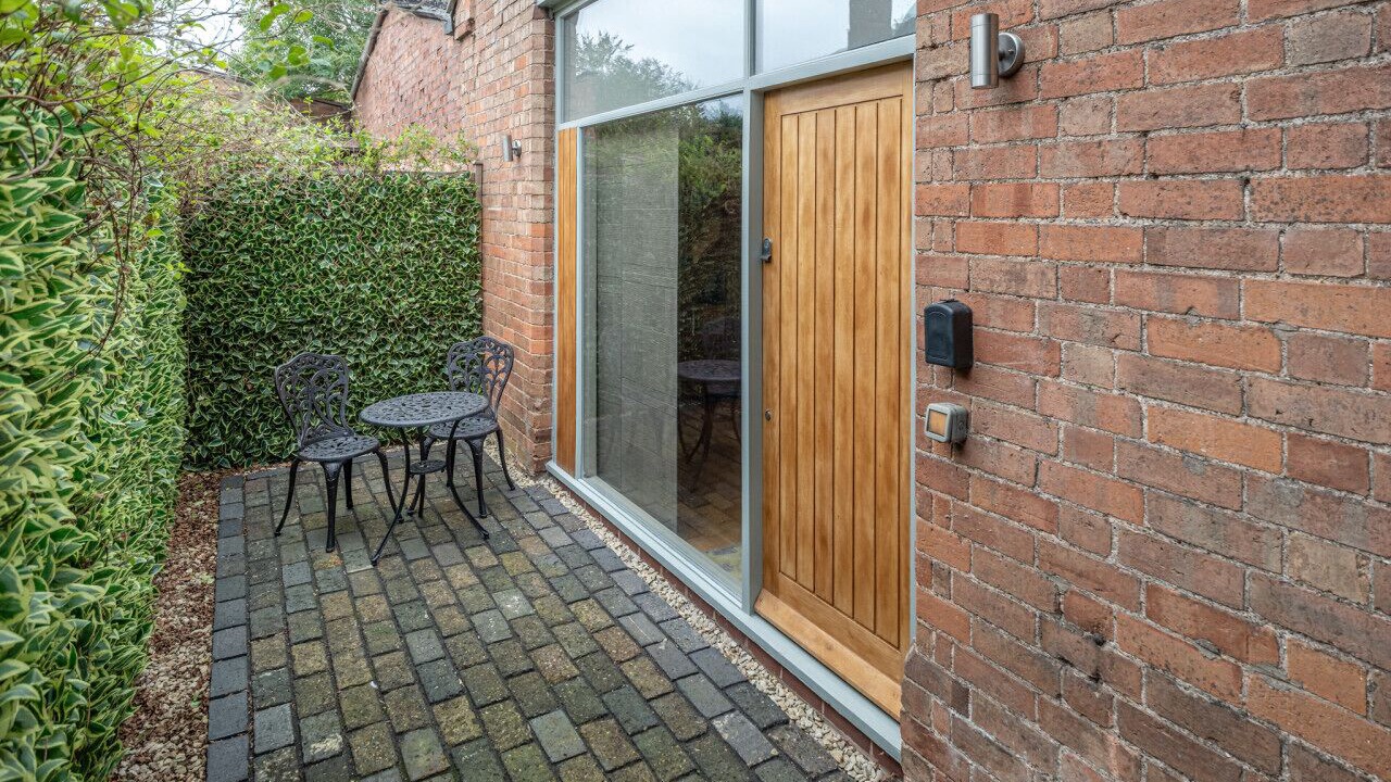 Photo of Outdoor in Shottery