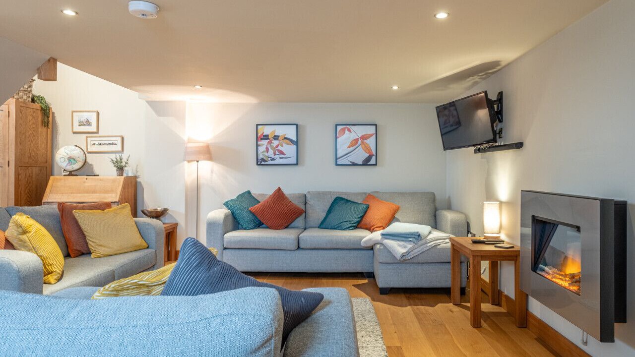 Photo of Livingroom in Shottery