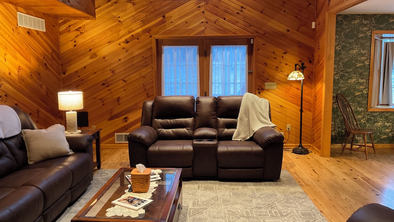 Photo of Livingroom in Factoryville