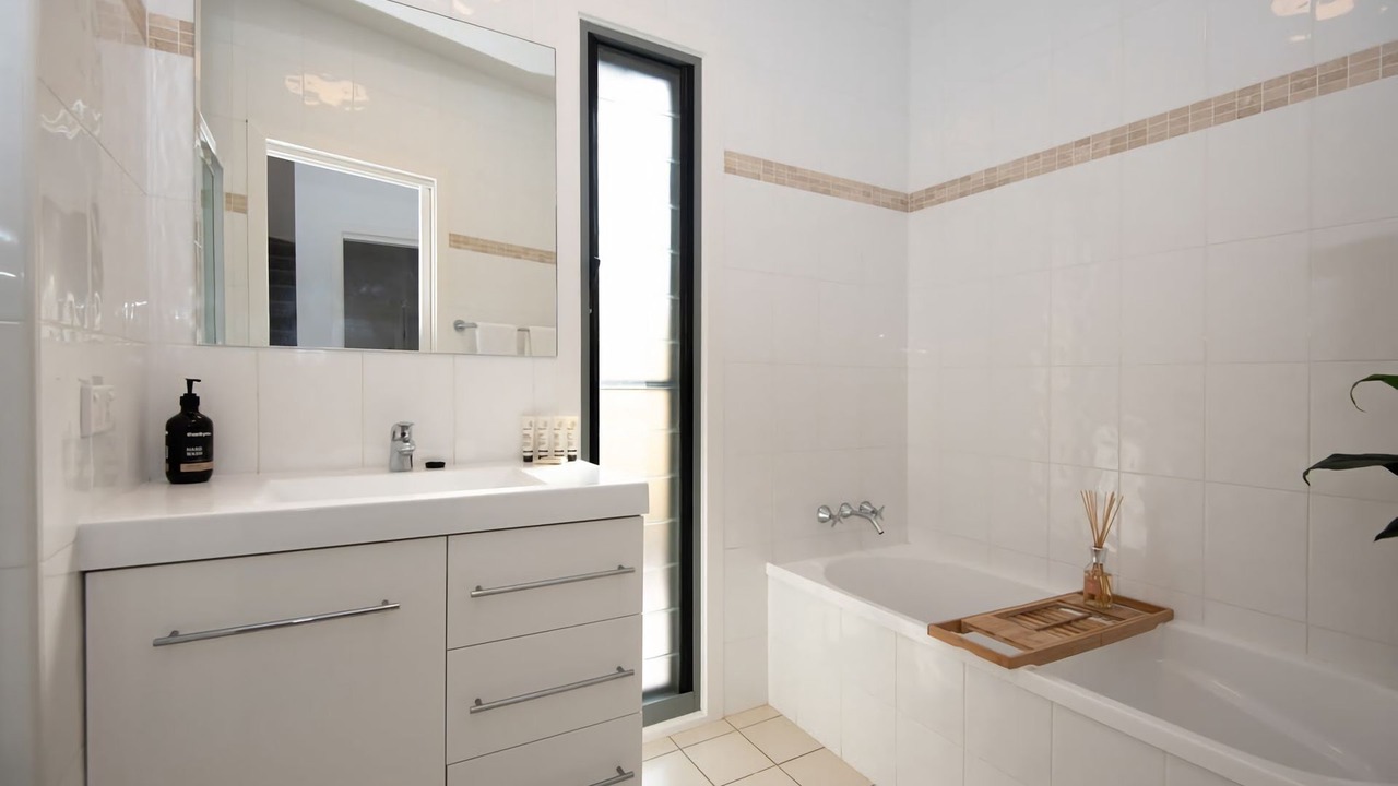 Photo of Bathroom in Maloneys Beach