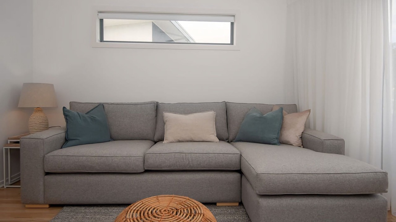 Photo of Livingroom in Maloneys Beach