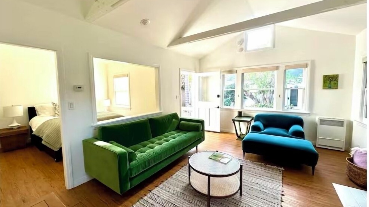 Photo of Livingroom in West Beach