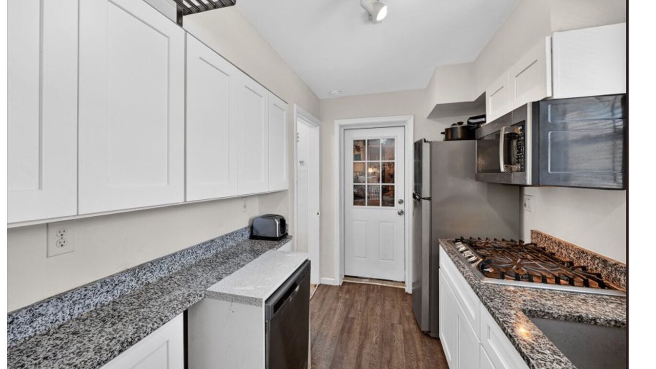 Photo of Kitchen in New Carrollton