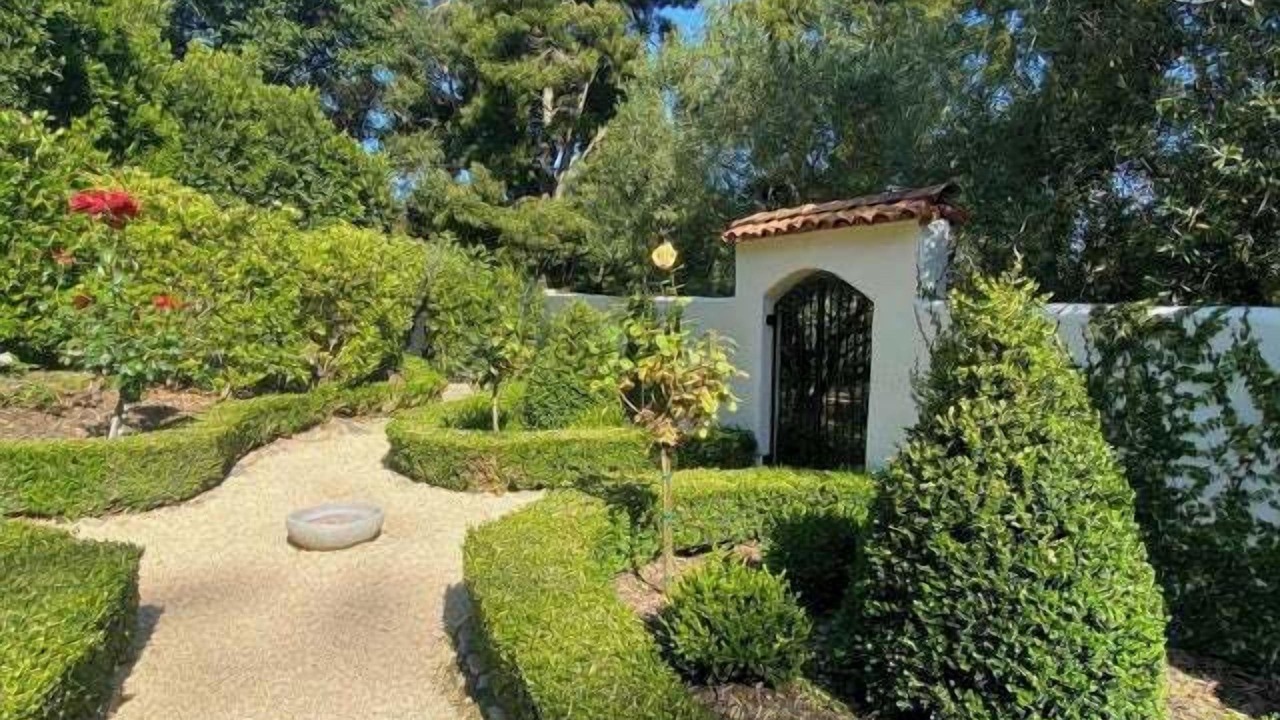 Photo of Others in Montecito