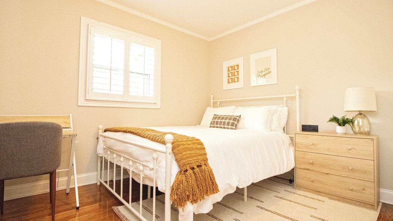 Photo of Bedroom in Hendersonville