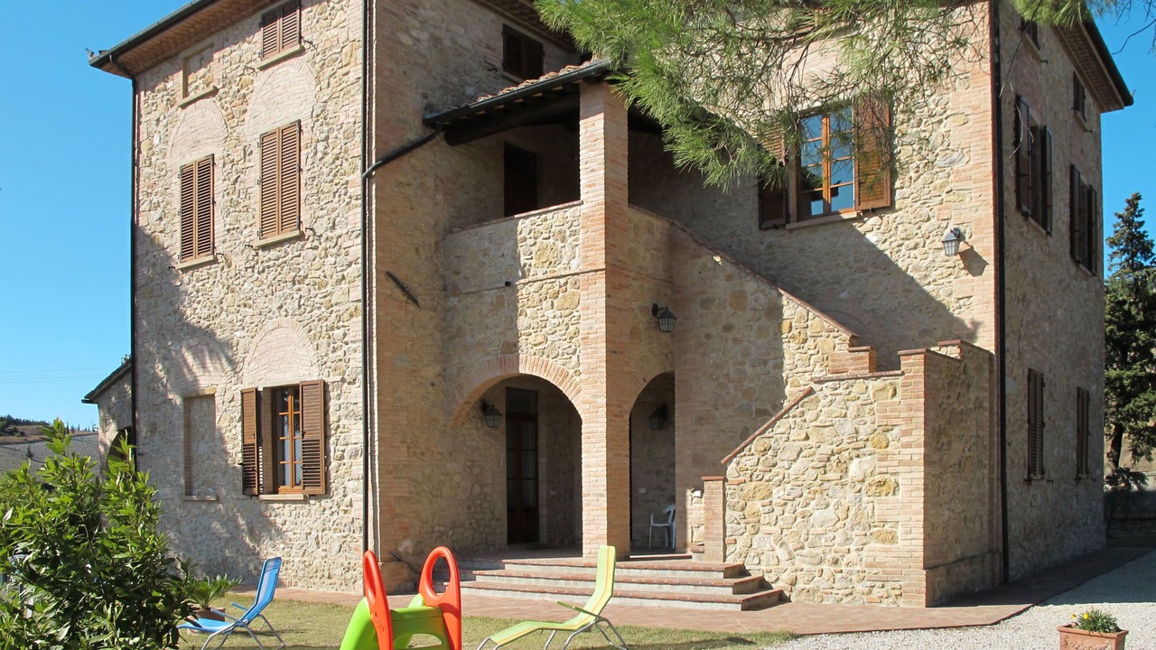 Photo of Others in Volterra