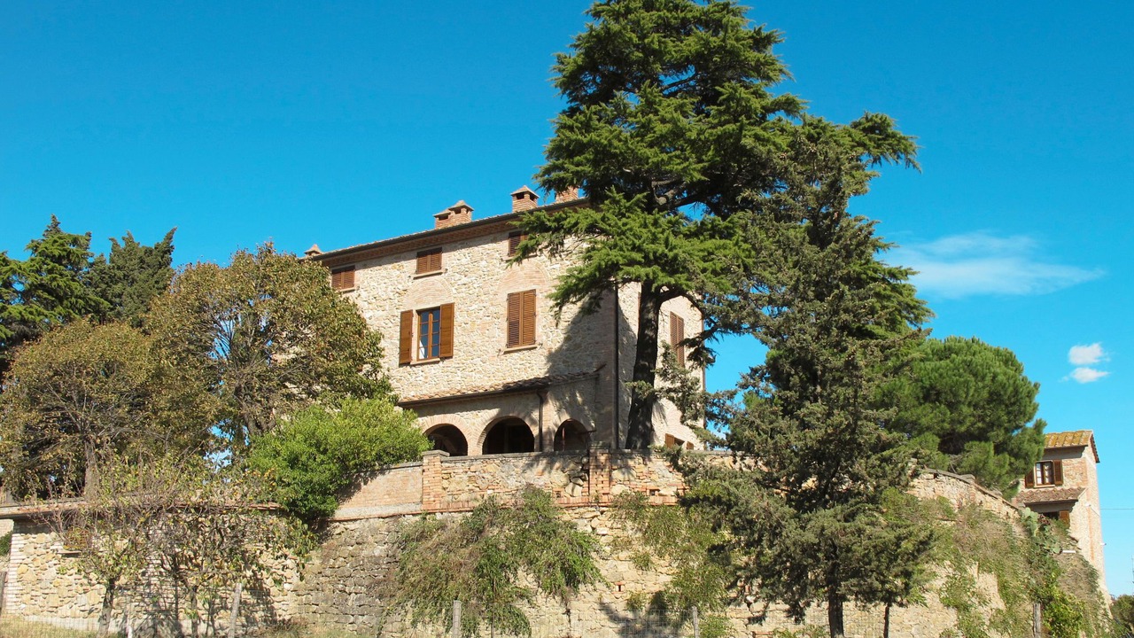 Photo of Others in Volterra