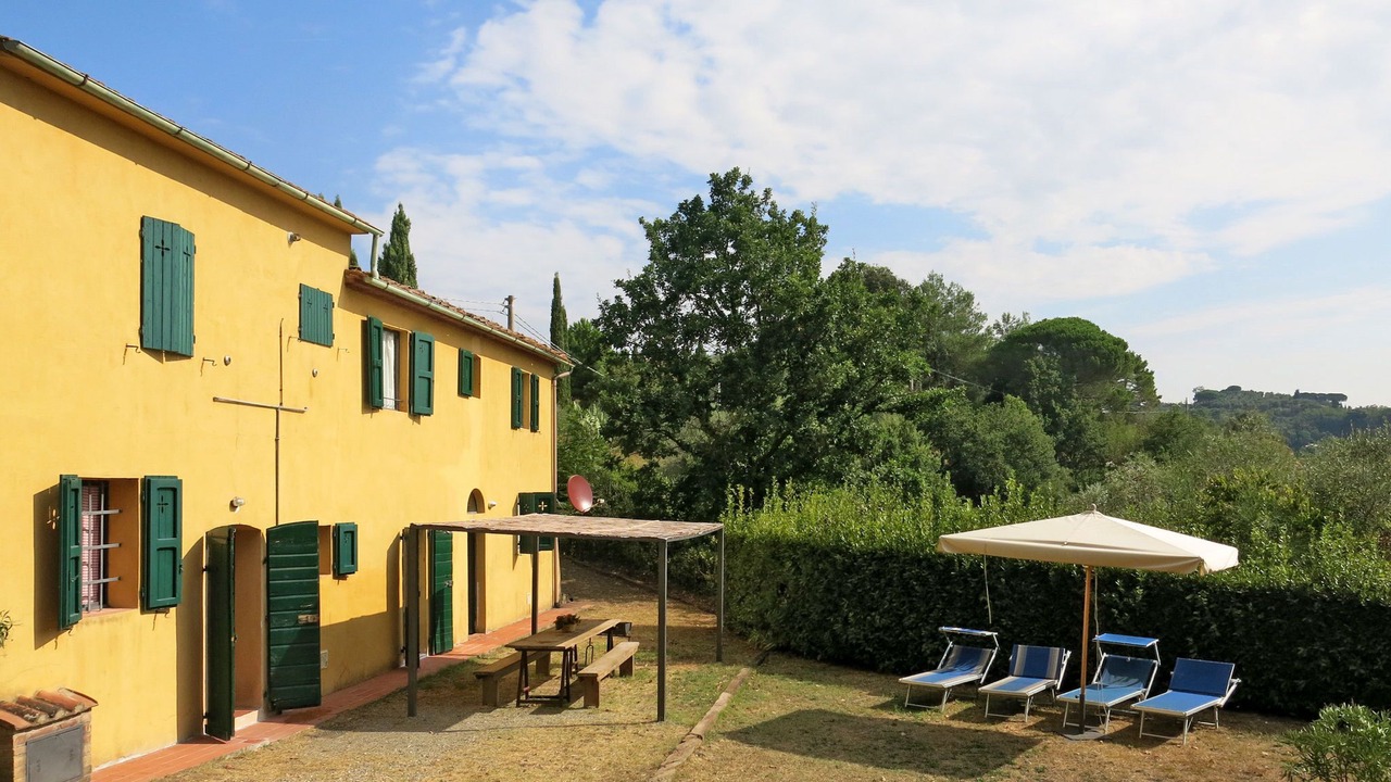 Photo of Others in Palaia