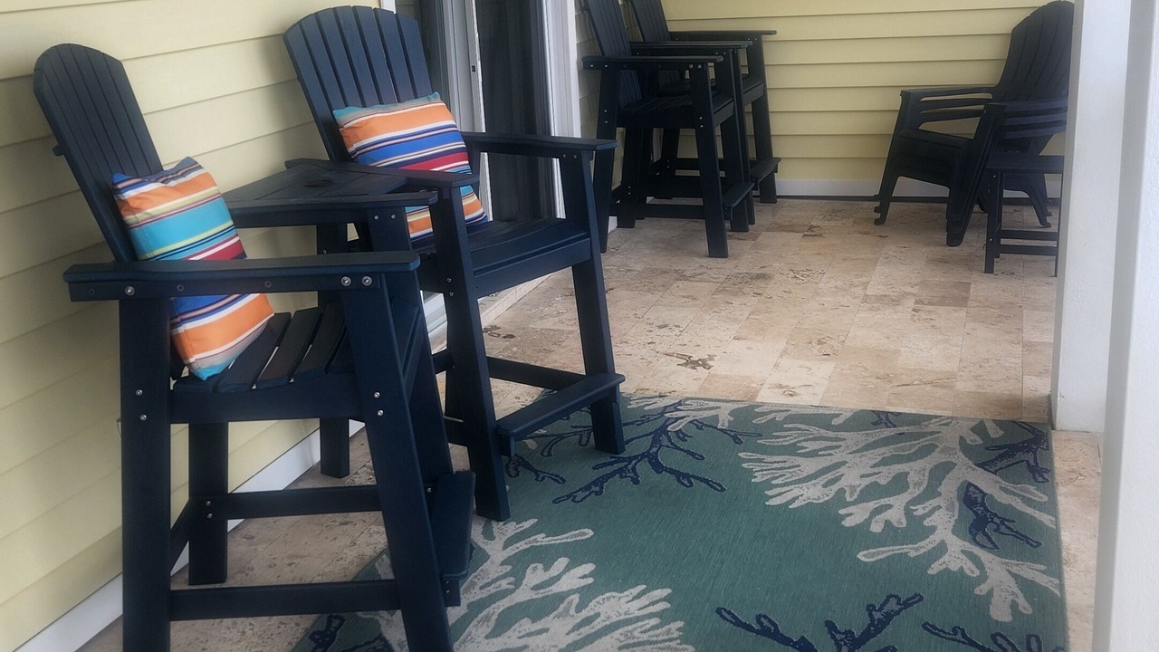 Photo of Patio Balcony in Alice Town