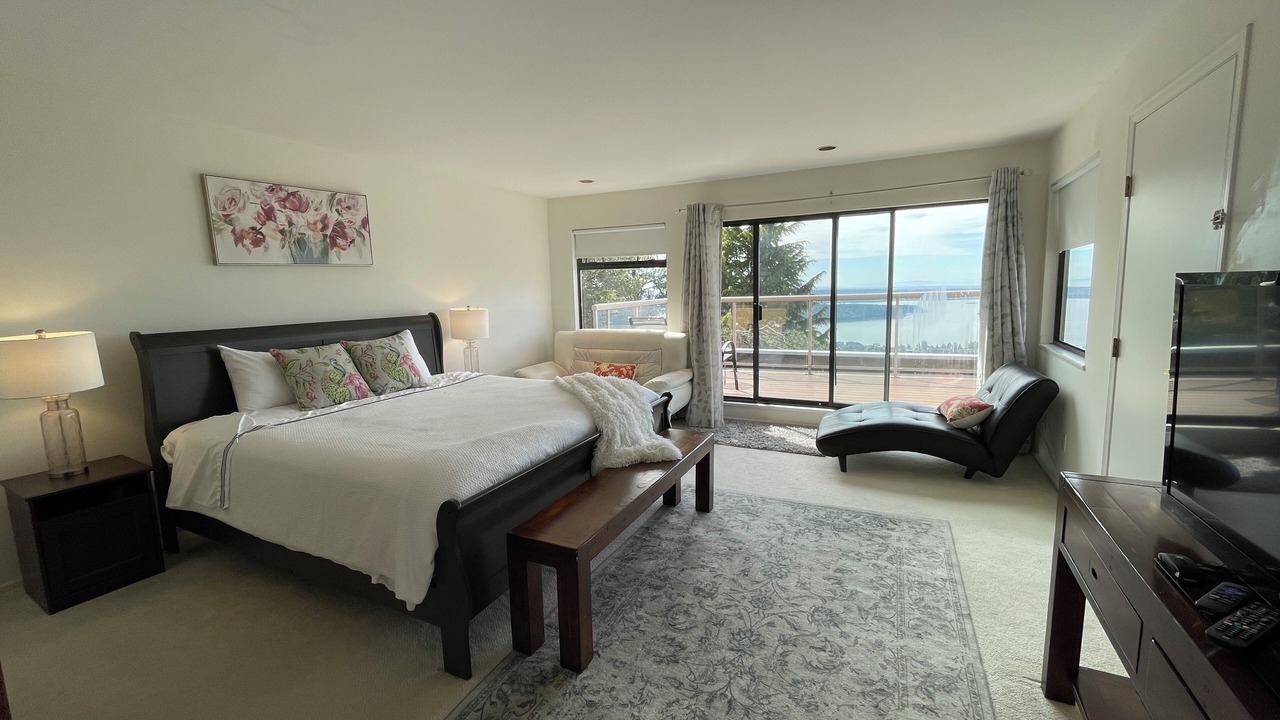 Photo of Bedroom in West Vancouver