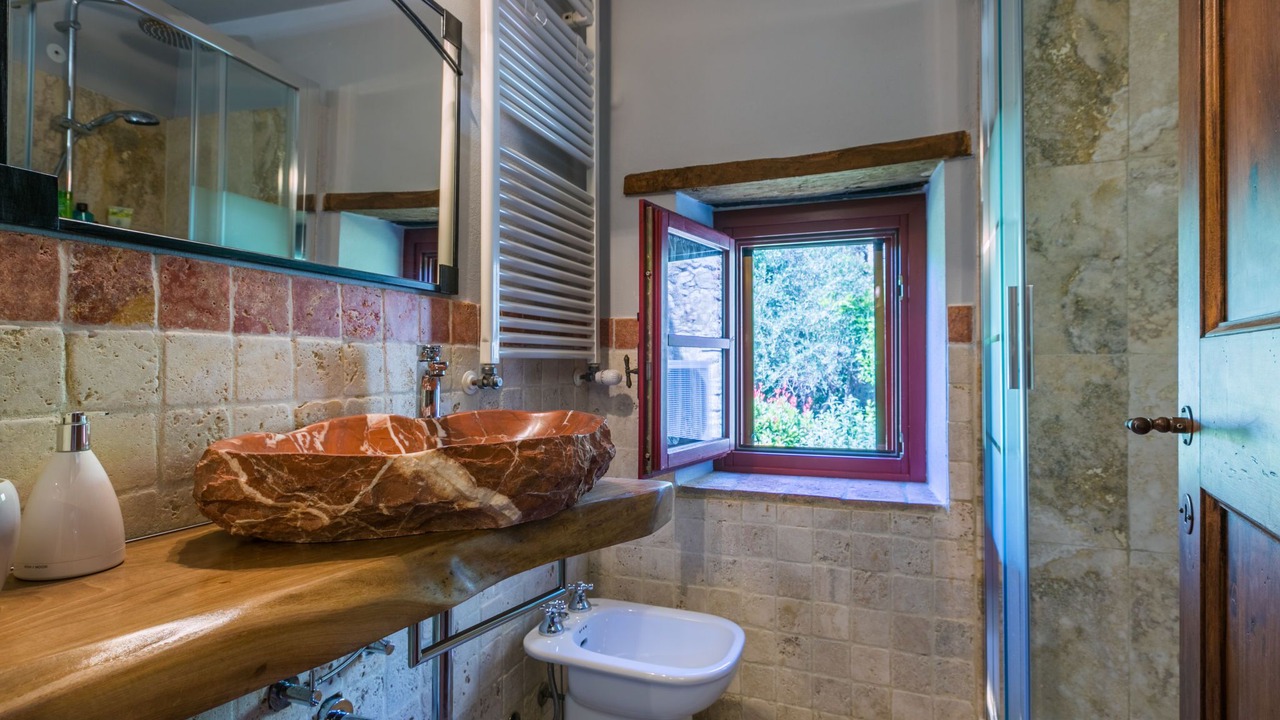 Photo of Bathroom in Gaiole in Chianti