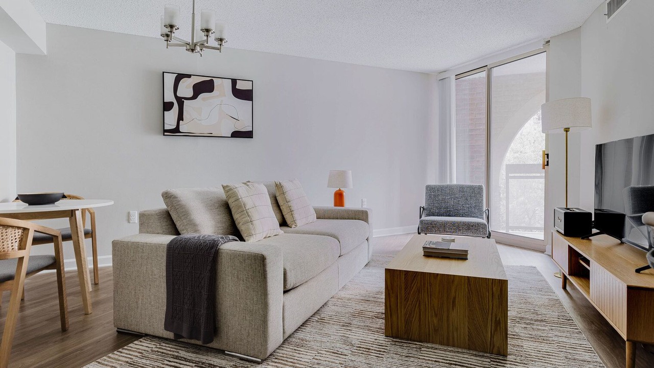 Photo of Livingroom in Connecticut Ave - K Street