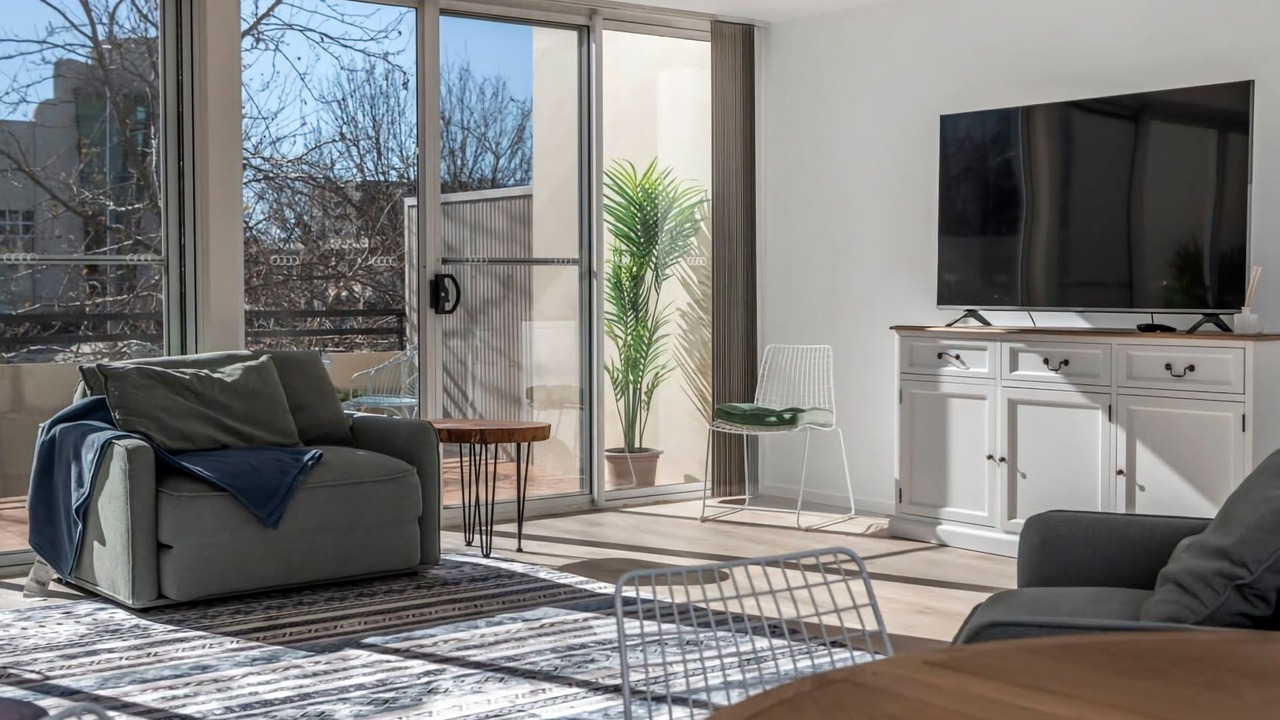 Photo of Livingroom in Dickson
