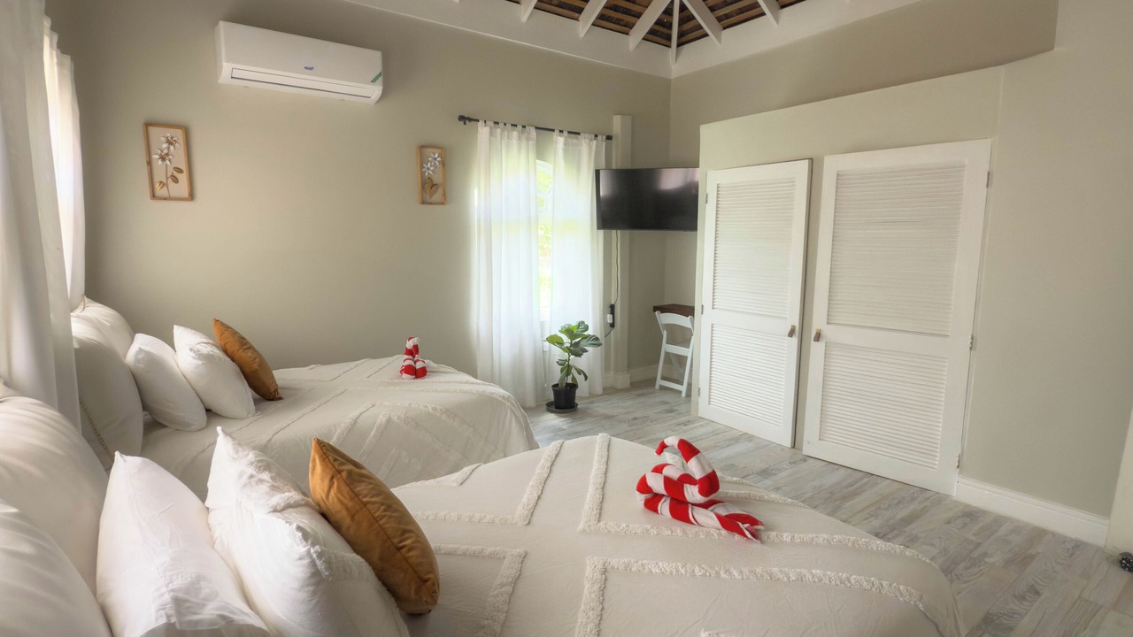 Photo of Bedroom in Mammee Bay