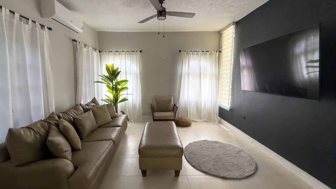 Photo of Livingroom in Mammee Bay