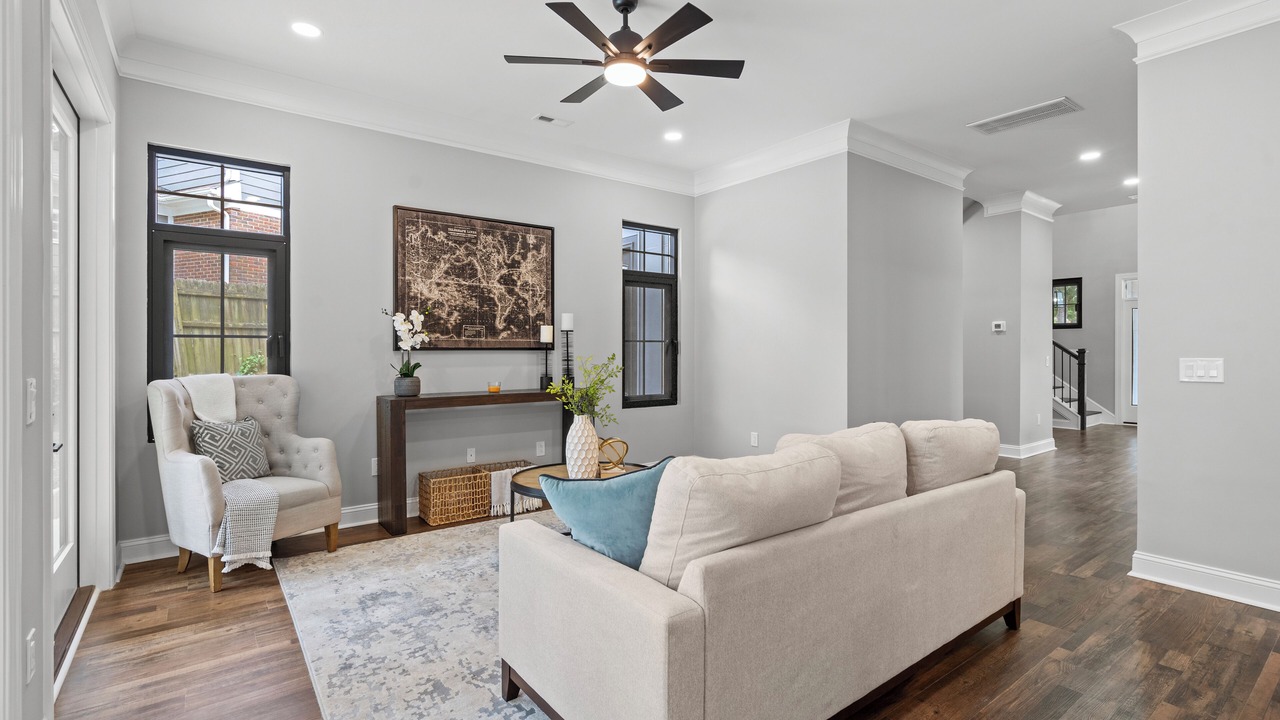 Photo of Livingroom in Plaza Midwood