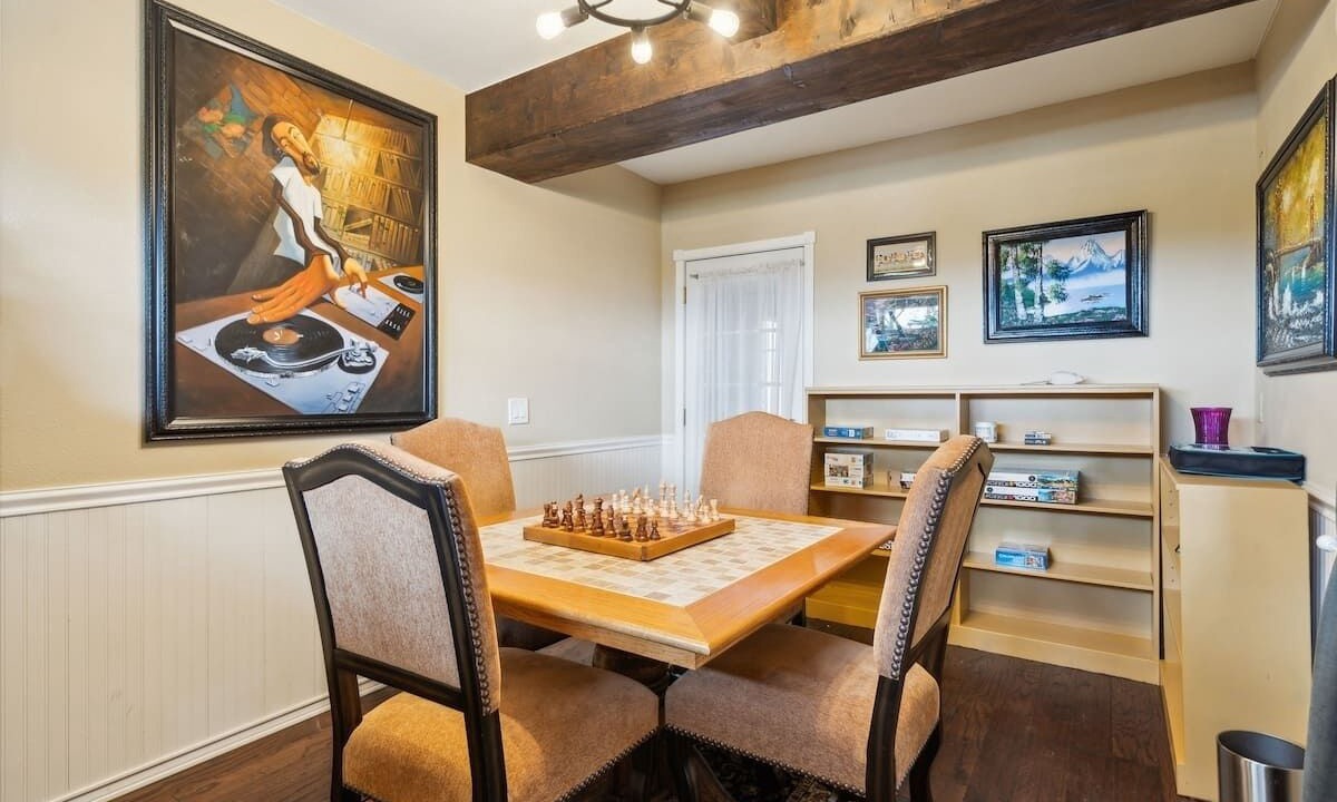 Photo of Bedroom in Thousand Oaks