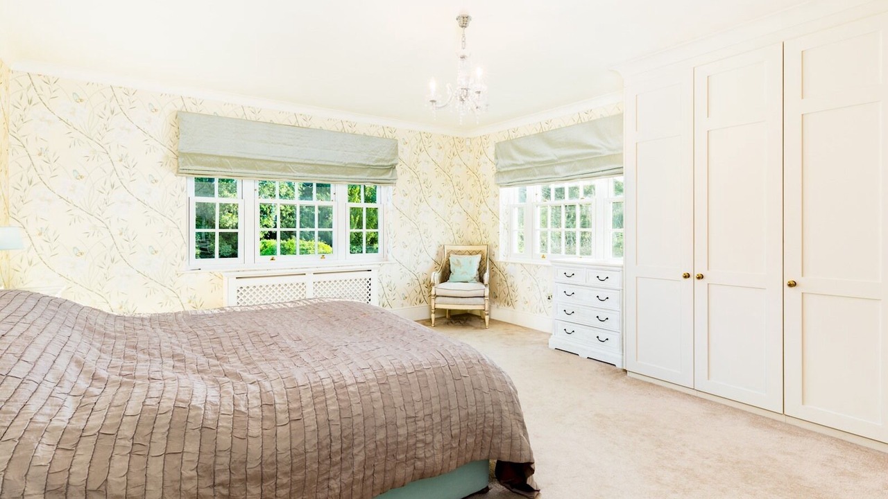 Photo of Bedroom in Tiddington
