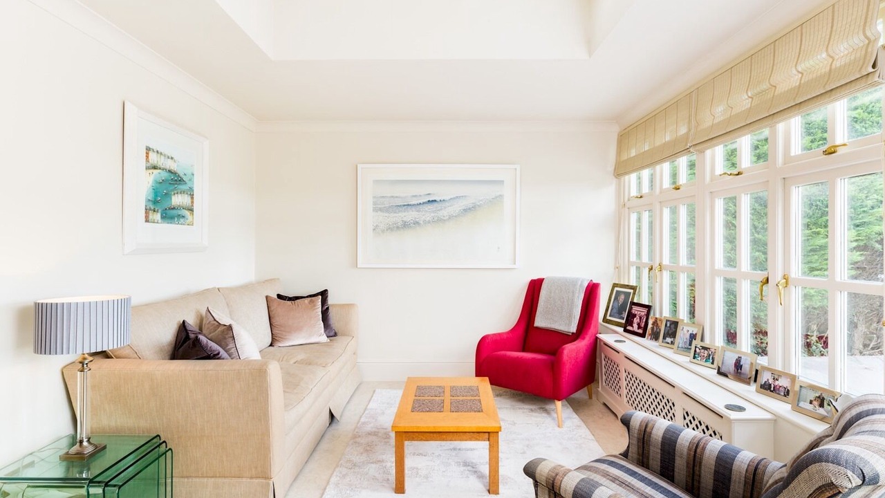 Photo of Livingroom in Tiddington