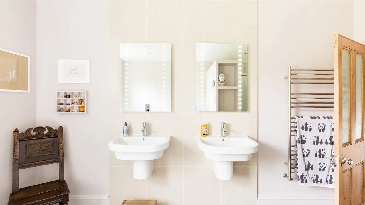 Photo of Bathroom in Leamington Spa