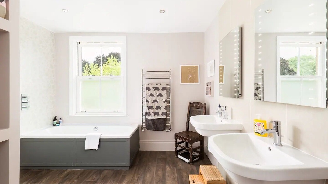 Photo of Bathroom in Leamington Spa