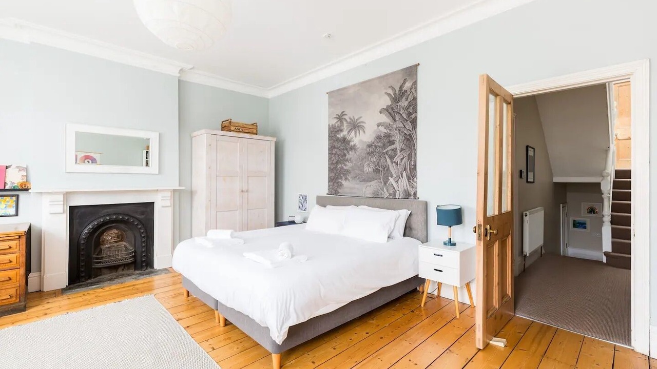 Photo of Bedroom in Leamington Spa