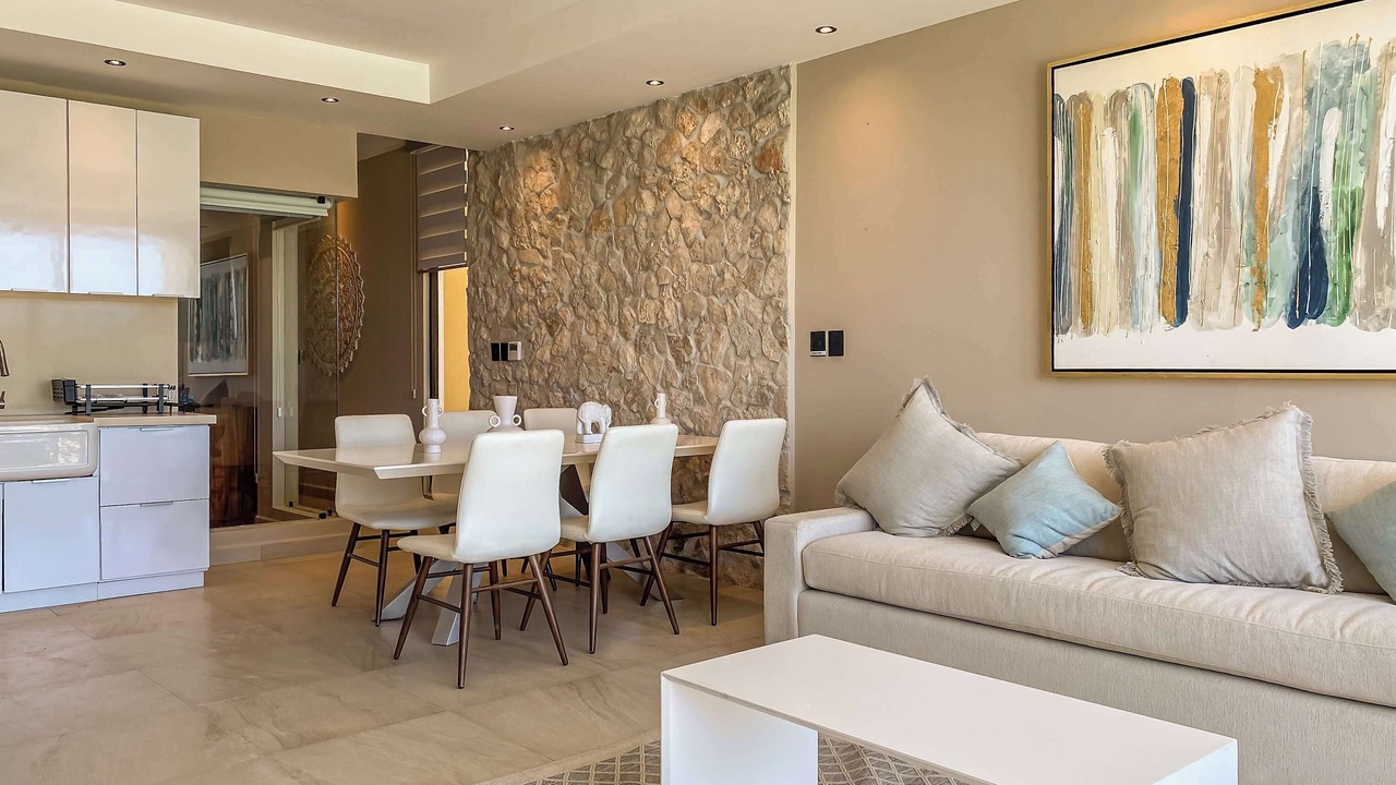 Photo of Livingroom in Salinas