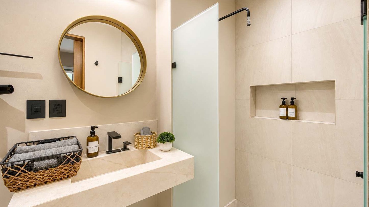 Photo of Bathroom in Salinas