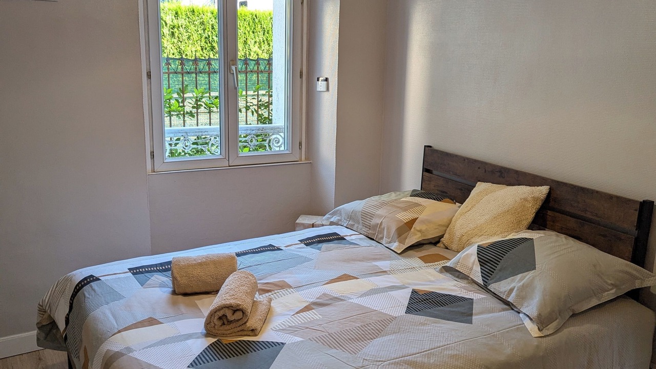 Photo of Bedroom in Albertville
