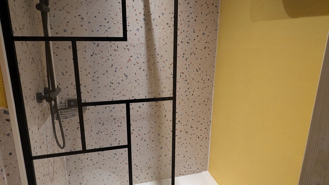Photo of Bathroom in Albertville