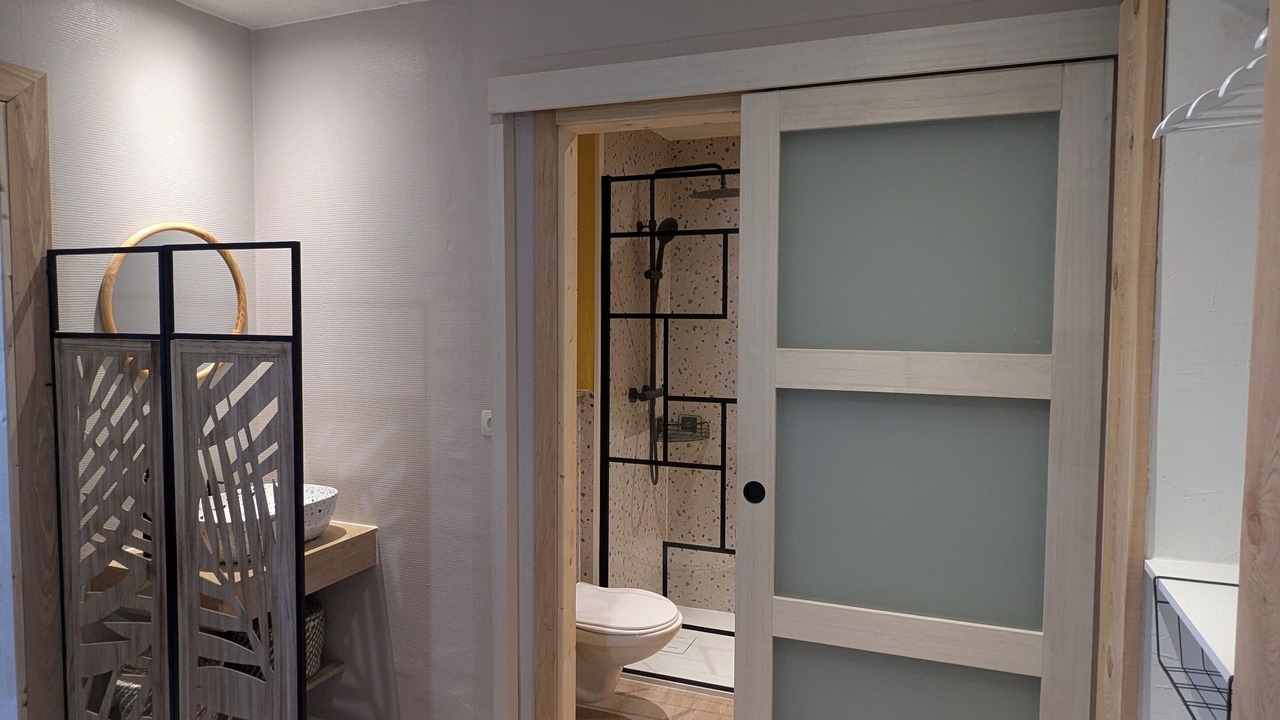 Photo of Bathroom in Albertville