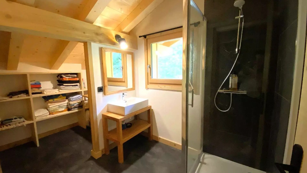 Photo of Bathroom in Beaufort