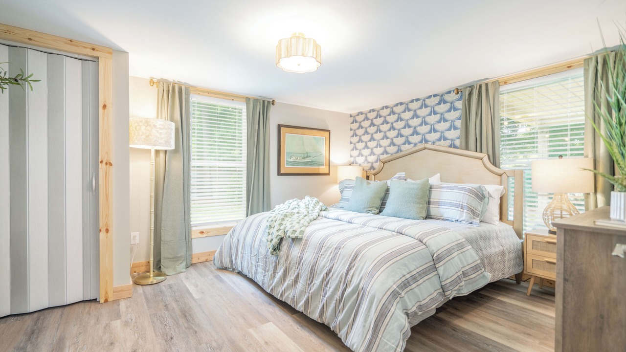 Photo of Bedroom in Supply