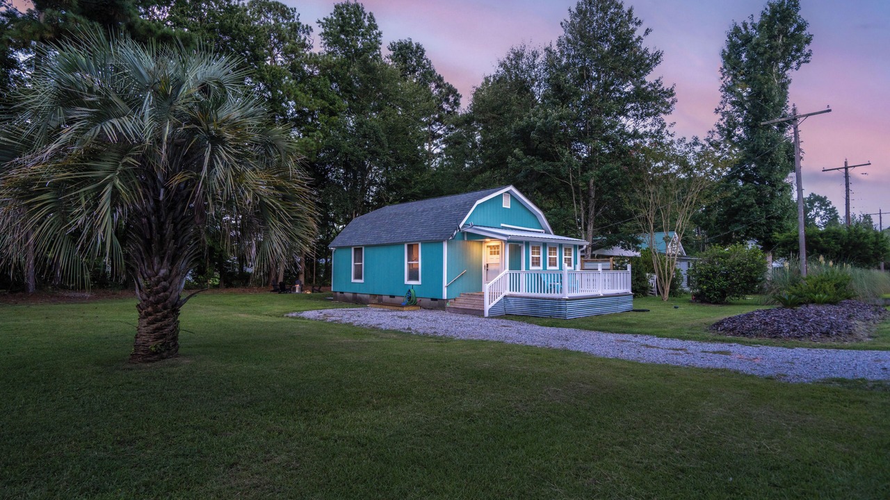 Photo of Outdoor in Supply