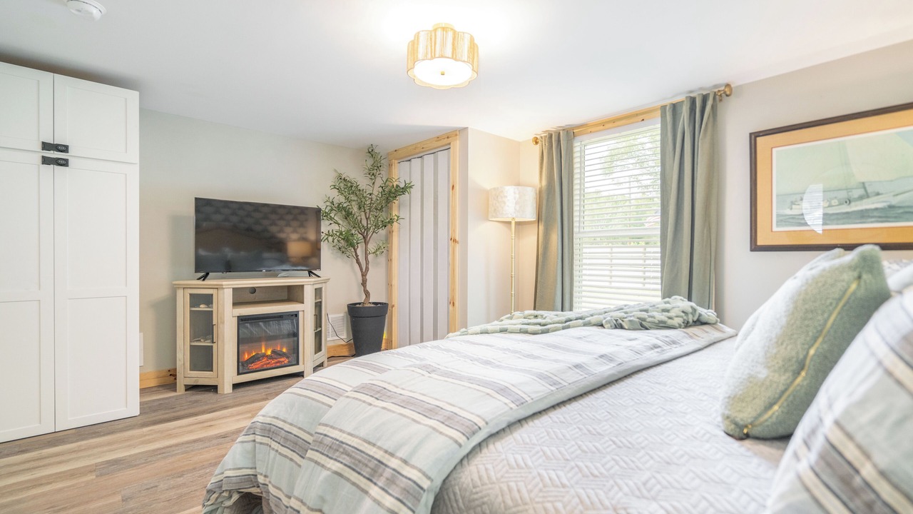Photo of Bedroom in Supply