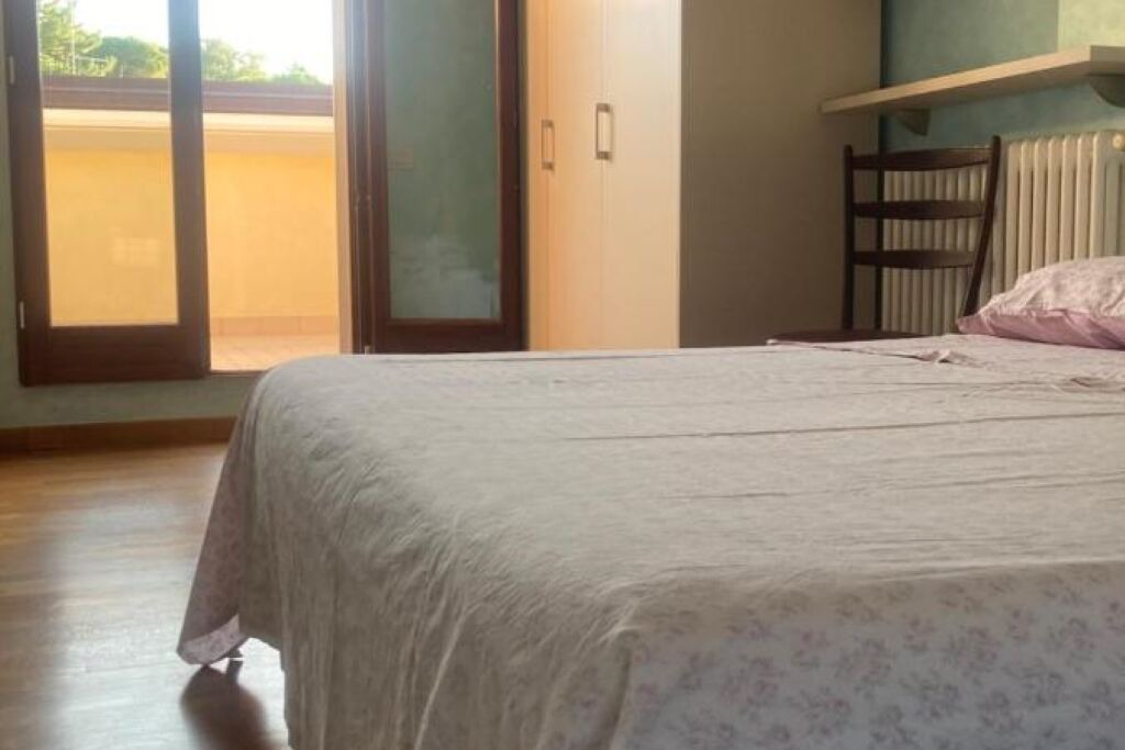 Photo of Bedroom in Montenovo di Montiano